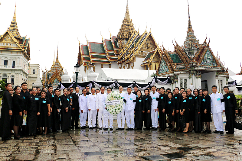 ร่วมเป็นเจ้าภาพพระพิธีธรรมสวดพระอภิธรรมพระบรมศพ